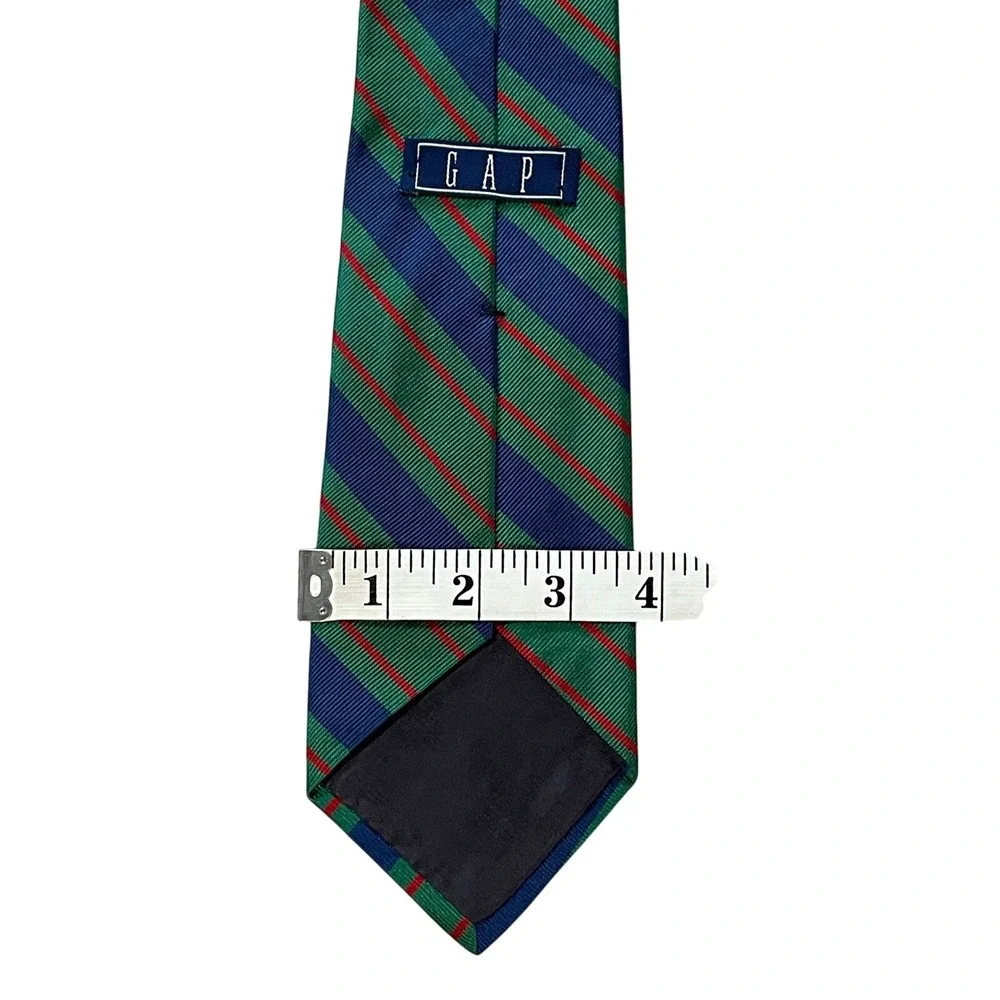 Gap‎ Neck Tie 100% Silk Striped Formal Preppy Office Wedding 57